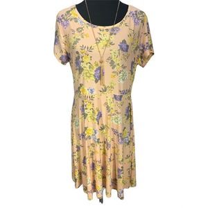 Bobbie Brooks Peach Floral Scoop Neck Print Size Medium‎ Dress With Necklace